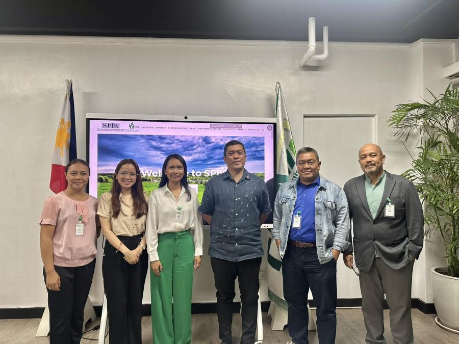 Director General Atty. Paolo S. Teston, Gretchen Enarle, Romeo Dela Cruz, Diosdado Cheng, and Geraldine Buela