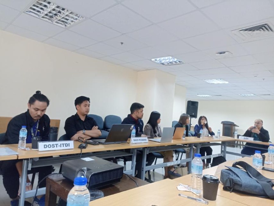 PCIR Working Group Advanced Industry-Academe Collaboration and Regulatory Improvements in 6th Meeting PCIR Working Group Advanced Industry-Academe Collaboration and Regulatory Improvements in 6th Meeting